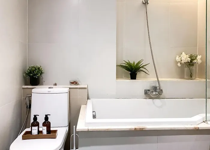 Exquisite Modern 1br - Ultra Fast Wifi - Bts Thong Lo * 방콕